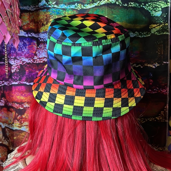 New Multicoloured Bucket Hat - Picture 7 of 9